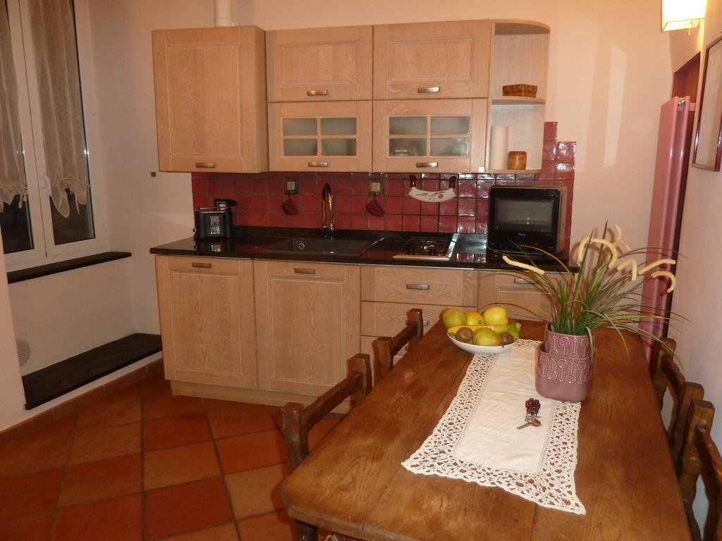 Casa Orefici, 4 Apartments In Front Of Aquarium! ジェノヴァ 部屋 写真